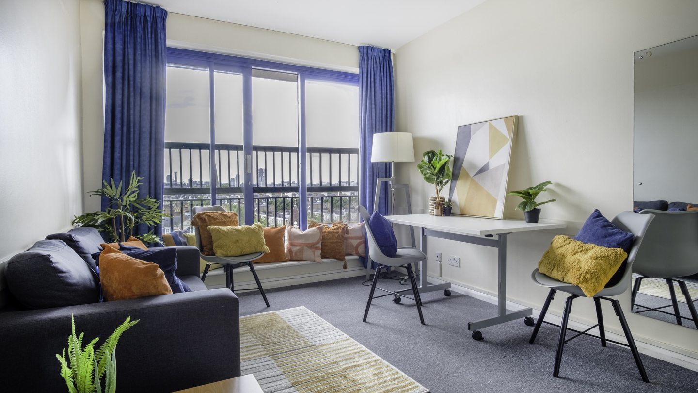 Flat Living Room